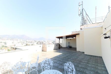 Apartamento à venda com 127m², 2 quartos e 1 vagaTerraço