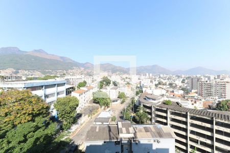 Apartamento à venda com 127m², 2 quartos e 1 vagaÁrea de Serviço vista