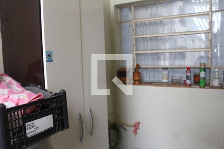 Casa à venda com 140m², 2 quartos e 1 vagaÁrea de Serviço