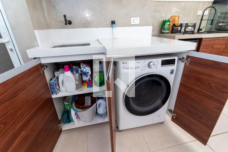 Apartamento para alugar com 84m², 2 quartos e 1 vagaÁrea de Serviço