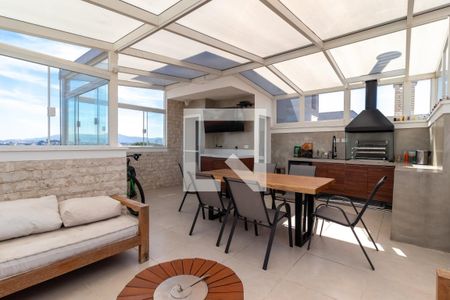 Apartamento para alugar com 84m², 2 quartos e 1 vagaÁrea de Lazer