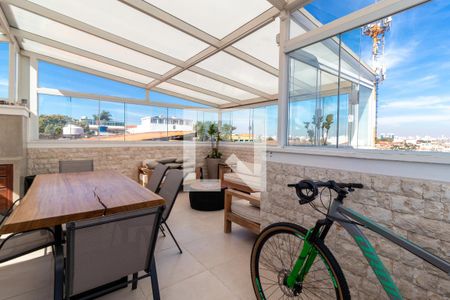 Apartamento para alugar com 84m², 2 quartos e 1 vagaÁrea de Lazer