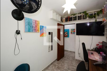 Casa à venda com 125m², 3 quartos e 2 vagas Casa à venda com 125m², 3 quartos e 2 vagasQuarto 2