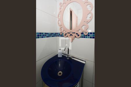 Casa à venda com 125m², 3 quartos e 2 vagas Casa à venda com 125m², 3 quartos e 2 vagasBanheiro