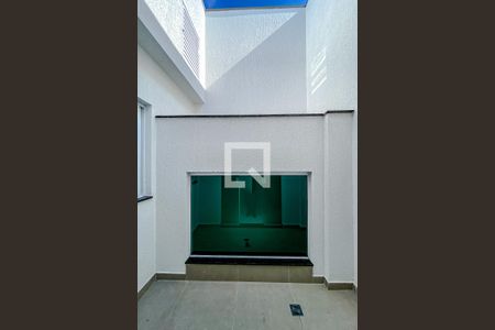 Casa à venda com 112m², 3 quartos e 2 vagasÁrea externa