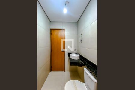 Casa à venda com 112m², 3 quartos e 2 vagasBanheiro da Suíte