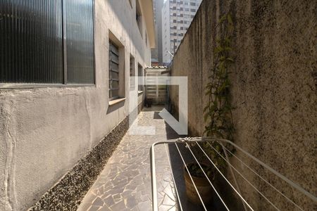 Casa à venda com 240m², 4 quartos e 2 vagascorredor lateral