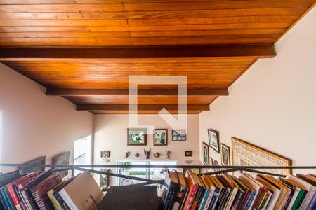 Casa de condomínio à venda com 300m², 4 quartos e 4 vagas Casa de condomínio à venda com 300m², 4 quartos e 4 vagasDetalhe