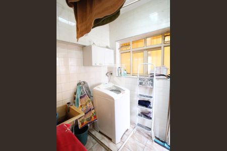 Casa à venda com 84m², 3 quartos e 2 vagasÁrea de Serviço