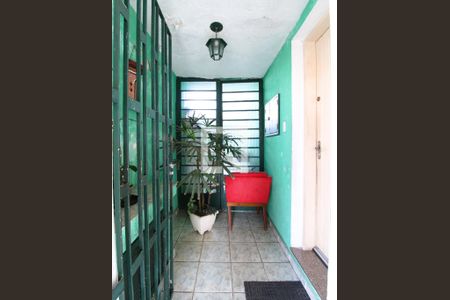 Casa à venda com 84m², 3 quartos e 2 vagasEntrada