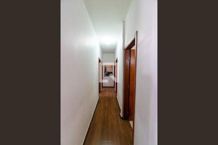 Apartamento à venda com 152m², 3 quartos e sem vaga Apartamento à venda com 152m², 3 quartos e sem vagaCorredor