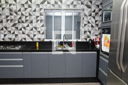 Casa para alugar com 250m², 3 quartos e 2 vagasCozinha 