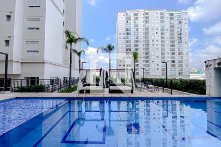 Apartamento à venda com 68m², 3 quartos e 1 vaga Apartamento à venda com 68m², 3 quartos e 1 vagaÁrea comum - Piscina