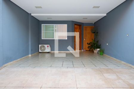 Casa à venda com 184m², 4 quartos e 3 vagasGaragem