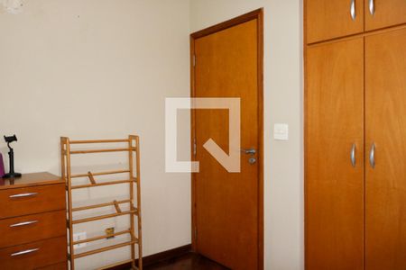 Casa à venda com 184m², 4 quartos e 3 vagasQuarto 2