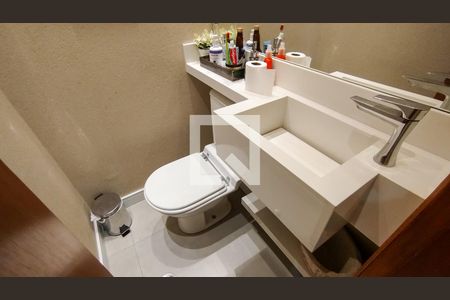 Casa à venda com 184m², 4 quartos e 3 vagasLavabo