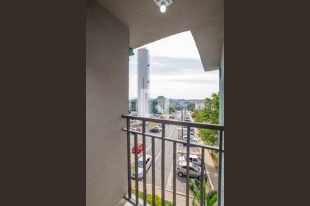 Varanda de apartamento para alugar com 2 quartos, 47m² em Água Chata, Guarulhos