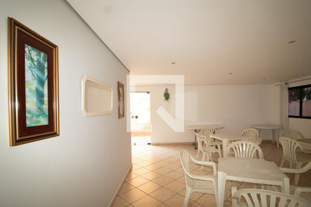 Apartamento à venda com 56m², 2 quartos e 1 vaga Apartamento à venda com 56m², 2 quartos e 1 vagaÁrea comum - Salão de festas
