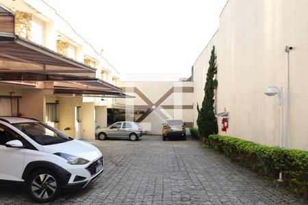 Casa de condomínio à venda com 65m², 2 quartos e 1 vagaÁrea comum