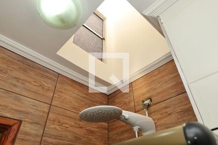 Casa de condomínio à venda com 65m², 2 quartos e 1 vagaBanheiro