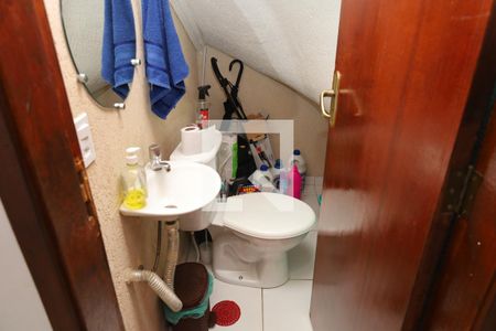 Casa de condomínio à venda com 65m², 2 quartos e 1 vagaBanheiro de Serviço