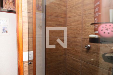 Casa de condomínio à venda com 65m², 2 quartos e 1 vagaBanheiro