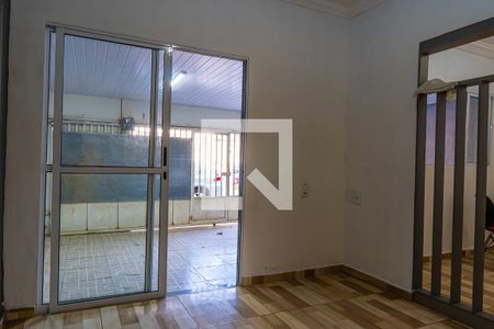 Sala de casa à venda com 4 quartos, 150m² em Jardim Ipaussurama, Campinas