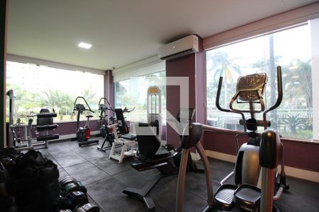 Apartamento à venda com 77m², 2 quartos e 1 vagaÁrea Comum - Academia