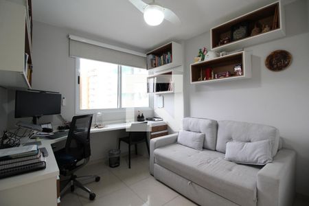 Apartamento à venda com 77m², 2 quartos e 1 vagaQuarto 1 - Suíte Canadense