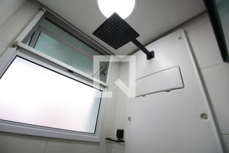 Apartamento à venda com 77m², 2 quartos e 1 vagaQuarto 2 - Banheiro da Suíte Principal