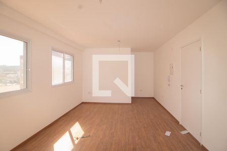 Quarto e cozinha de apartamento à venda com 1 quarto, 28m² em Vila Mazzei, São Paulo