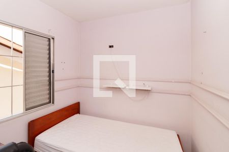 Casa à venda com 180m², 3 quartos e 2 vagas Casa à venda com 180m², 3 quartos e 2 vagasQuarto 2