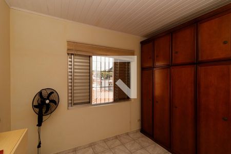 Casa à venda com 180m², 3 quartos e 2 vagas Casa à venda com 180m², 3 quartos e 2 vagasQuarto 3