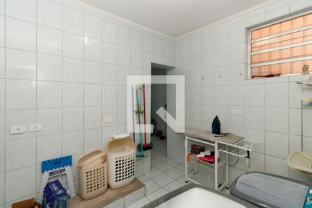 Casa à venda com 180m², 3 quartos e 2 vagas Casa à venda com 180m², 3 quartos e 2 vagasÁrea de Serviço