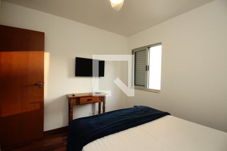 Quarto 1 de apartamento para alugar com 2 quartos, 50m² em Morumbi, São Paulo