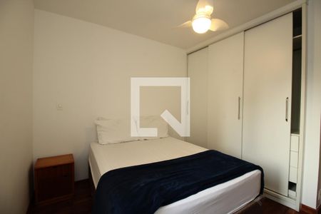 Quarto 1 de apartamento para alugar com 2 quartos, 50m² em Morumbi, São Paulo