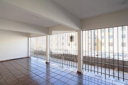 Apartamento à venda com 52m², 2 quartos e 1 vaga Apartamento à venda com 52m², 2 quartos e 1 vagaHall de entrada
