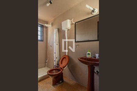 Casa à venda com 300m², 4 quartos e 1 vaga Casa à venda com 300m², 4 quartos e 1 vagaBanheiro 1