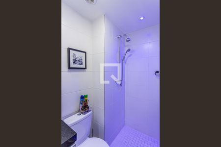 Apartamento à venda com 45m², 2 quartos e 1 vaga Apartamento à venda com 45m², 2 quartos e 1 vagaBanheiro