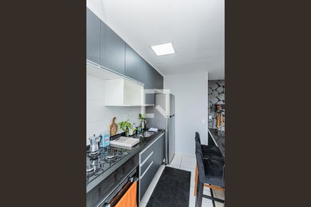 Apartamento à venda com 45m², 2 quartos e 1 vaga Apartamento à venda com 45m², 2 quartos e 1 vagaCozinha e Área de Serviço