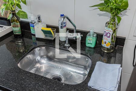 Apartamento à venda com 45m², 2 quartos e 1 vaga Apartamento à venda com 45m², 2 quartos e 1 vagaCozinha e Área de Serviço