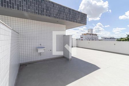 Apartamento à venda com 167m², 3 quartos e 3 vagas Apartamento à venda com 167m², 3 quartos e 3 vagasCobertura