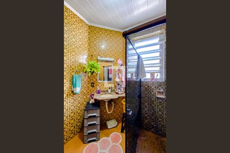 Casa à venda com 70m², 4 quartos e 1 vagaBanheiro