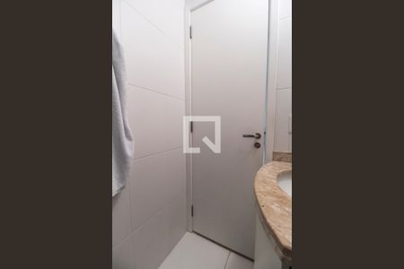 Apartamento à venda com 92m², 2 quartos e 2 vagas Apartamento à venda com 92m², 2 quartos e 2 vagasBanheiro 2