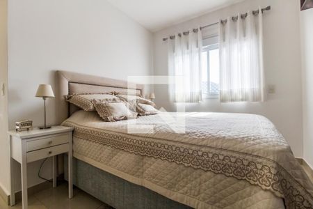 Apartamento à venda com 92m², 2 quartos e 2 vagas Apartamento à venda com 92m², 2 quartos e 2 vagasSuíte