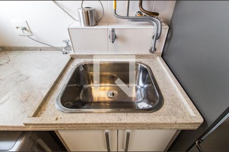 Apartamento à venda com 92m², 2 quartos e 2 vagas Apartamento à venda com 92m², 2 quartos e 2 vagasDetalhe da area de serviço