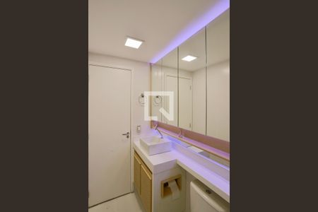 Apartamento à venda com 39m², 1 quarto e 1 vaga Apartamento à venda com 39m², 1 quarto e 1 vagaBanheiro