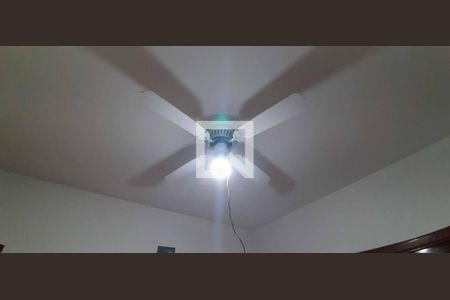 Casa para alugar com 380m², 4 quartos e 4 vagas Casa para alugar com 380m², 4 quartos e 4 vagasQuarto 2