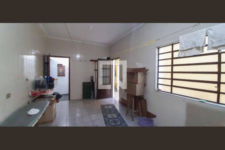 Casa para alugar com 380m², 4 quartos e 4 vagas Casa para alugar com 380m², 4 quartos e 4 vagasÁrea de Serviço