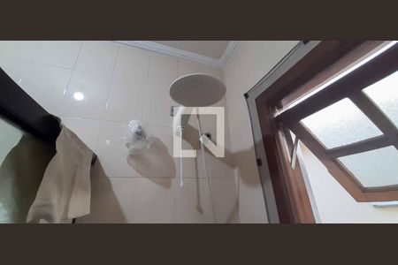 Casa para alugar com 380m², 4 quartos e 4 vagas Casa para alugar com 380m², 4 quartos e 4 vagasBanheiro Social